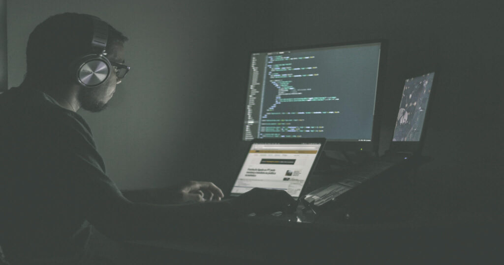 Is Outsourcing a Solution for the Deficit of Employees in the It Industry?