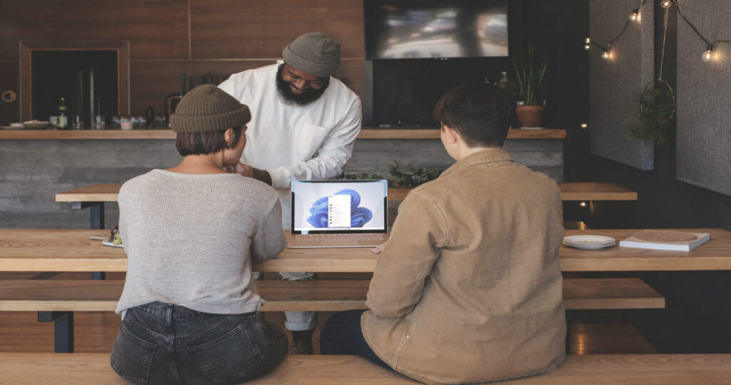 How to Choose the Best Outsourcing Company for Your Startup?