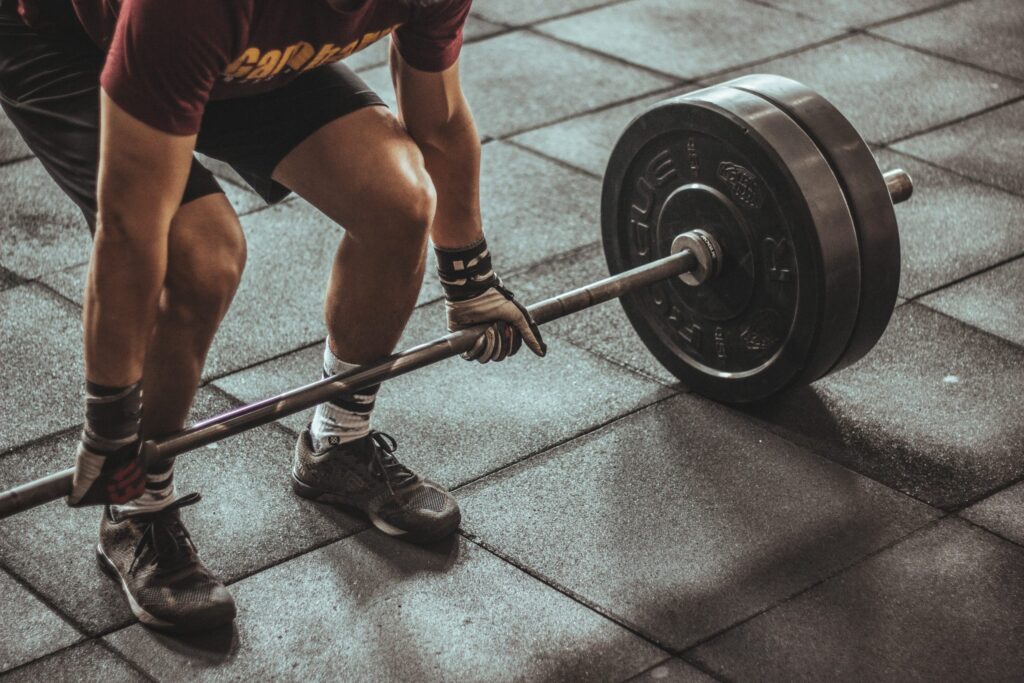 What are current technology trends in fitness apps?